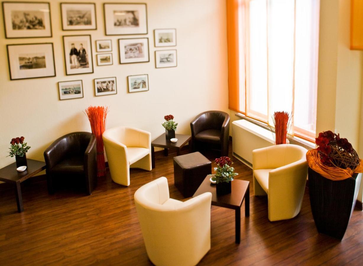 Hotel Xenia Sellin  Екстериор снимка